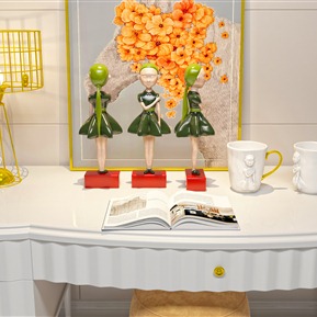 现代 摆件 女孩雕塑 杯子