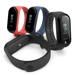 现代 手表 运动手环手表