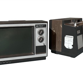 现代 电视机 老式古董电视机