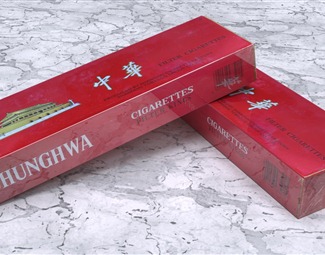 现代饰品摆件
